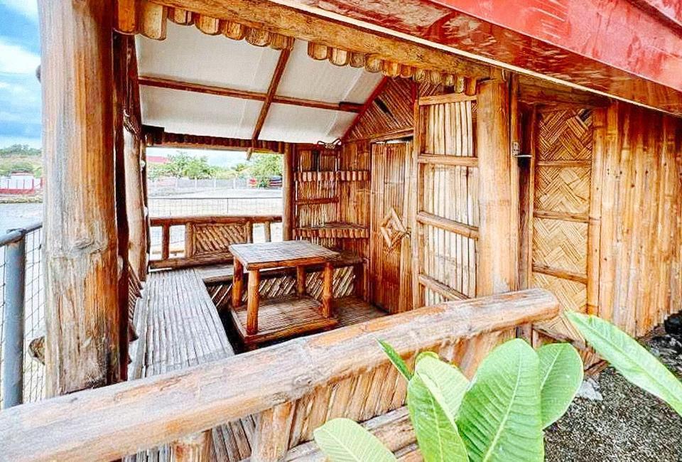 The Lavana Villa Del Matabungkay By Reddoorz Lian Ngoại thất bức ảnh